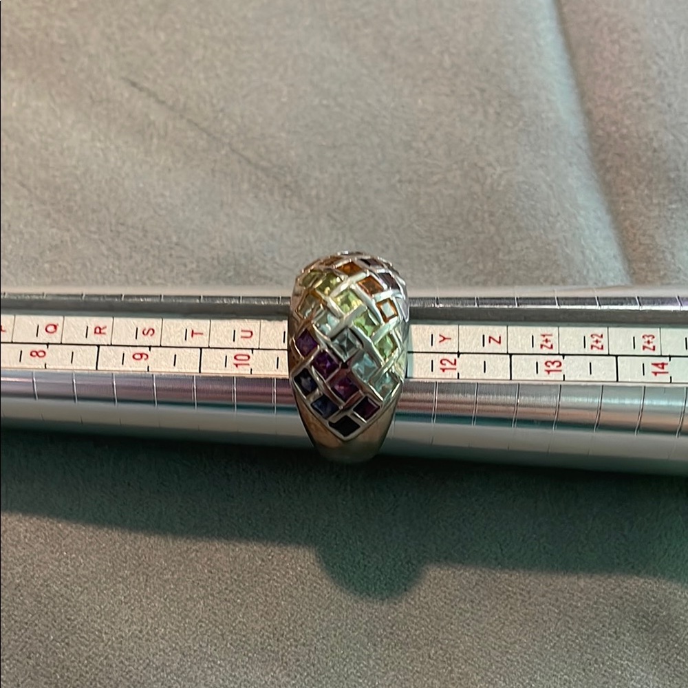 Elegant Multicolor Women's Ring